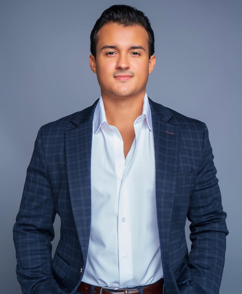 Sergio Andres Troconis, Chief Operating Officer